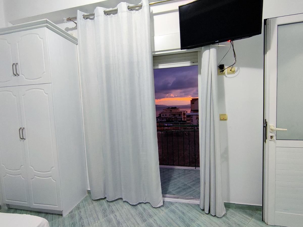 Joen Apartments Sarandë Esterno foto