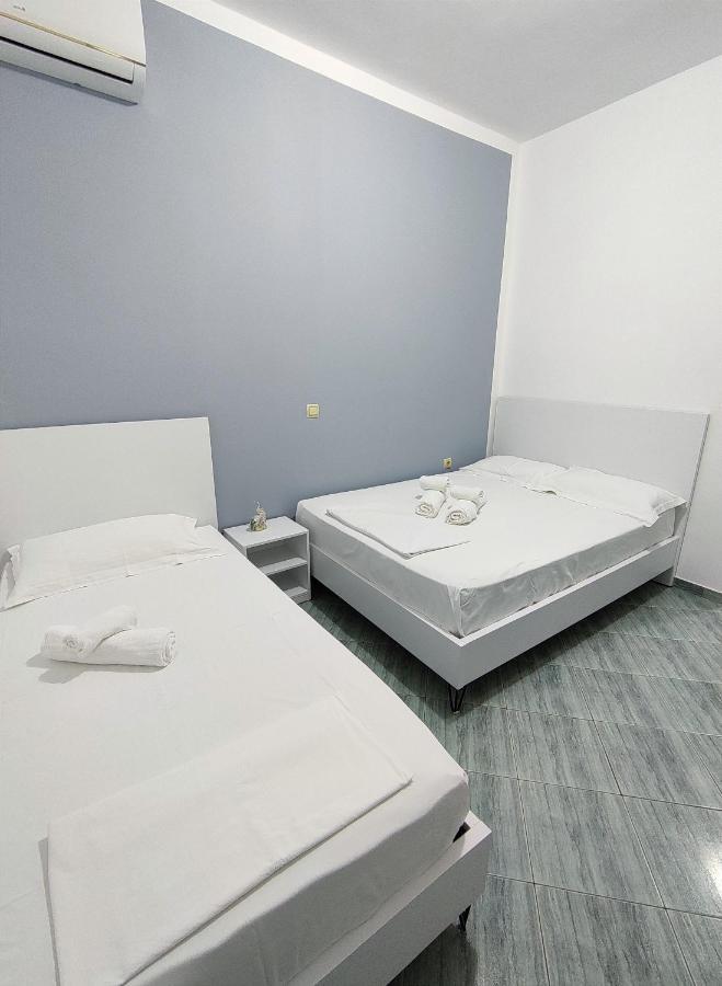 Joen Apartments Sarandë Esterno foto