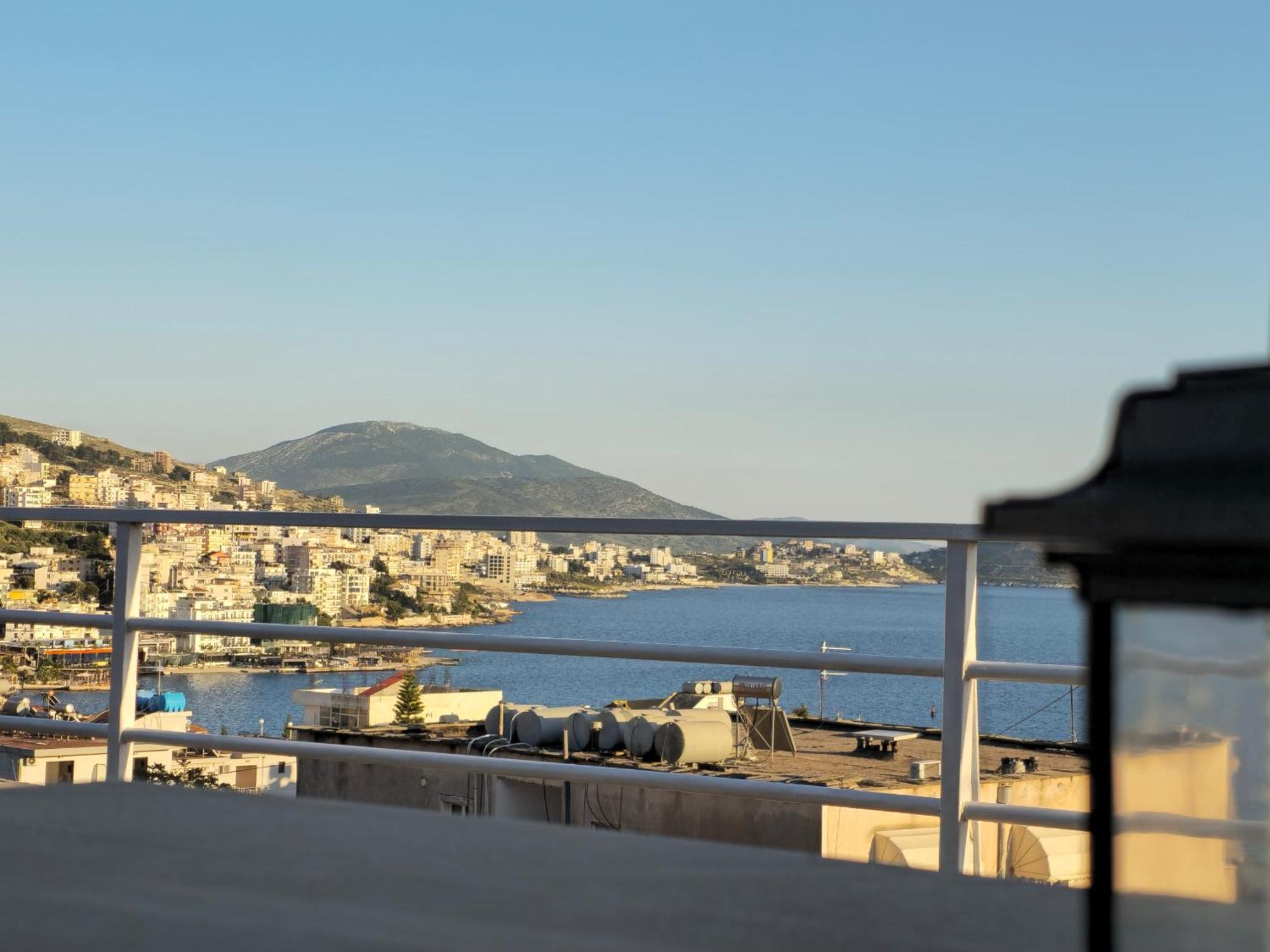 Joen Apartments Sarandë Esterno foto